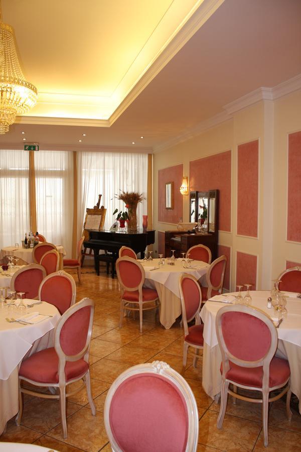 סן ג'יואבאני רוטונדו Grand Hotel Degli Angeli מראה חיצוני תמונה