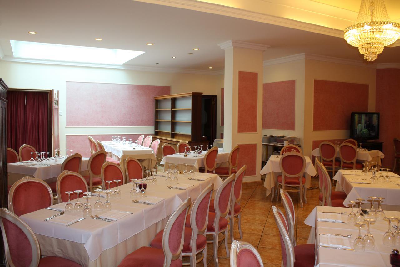 סן ג'יואבאני רוטונדו Grand Hotel Degli Angeli מראה חיצוני תמונה