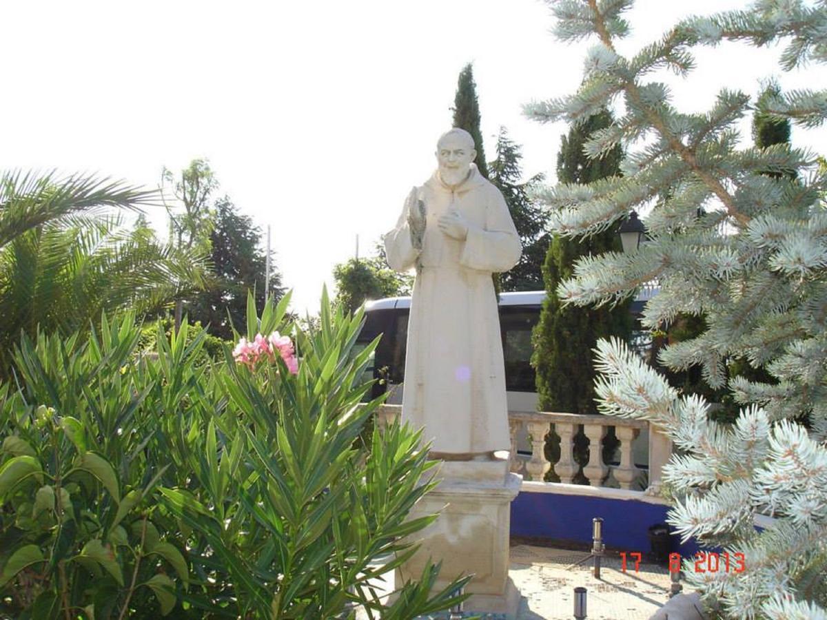 סן ג'יואבאני רוטונדו Grand Hotel Degli Angeli מראה חיצוני תמונה