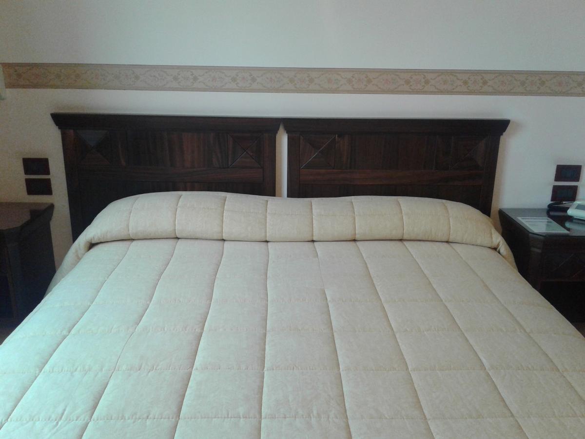 סן ג'יואבאני רוטונדו Grand Hotel Degli Angeli מראה חיצוני תמונה